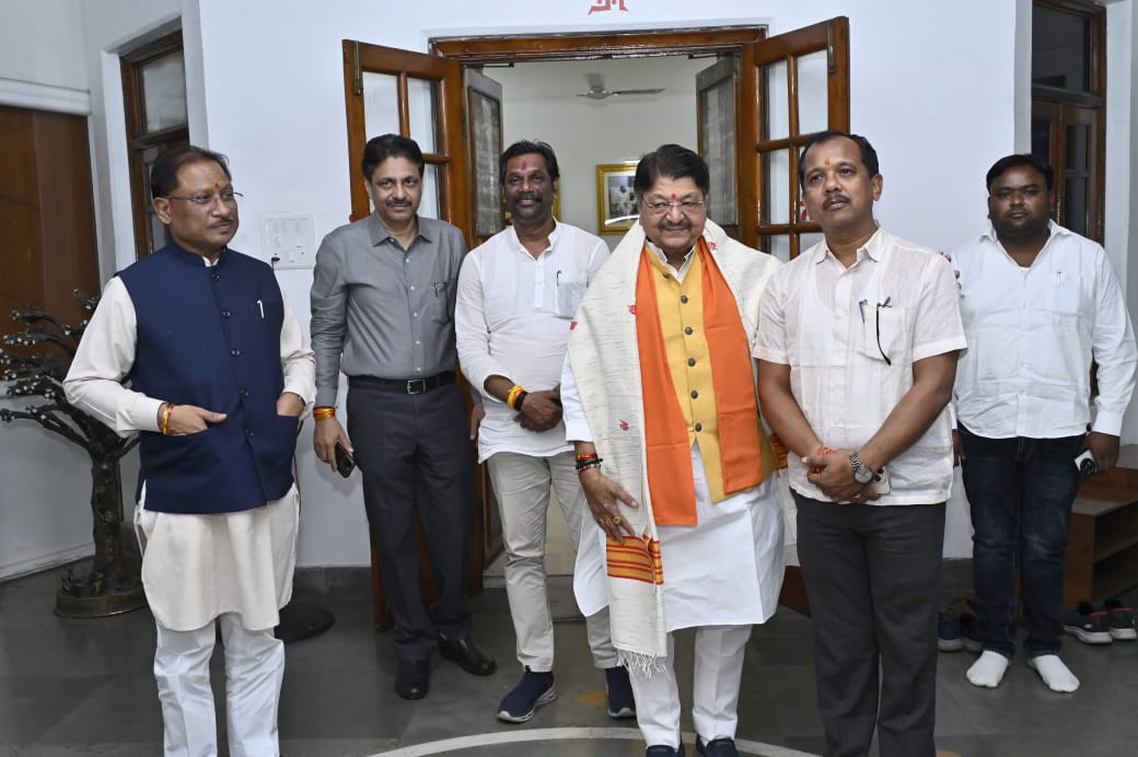 सालिक साय : सादगी और संघर्ष से जनसेवा तक का सफर।