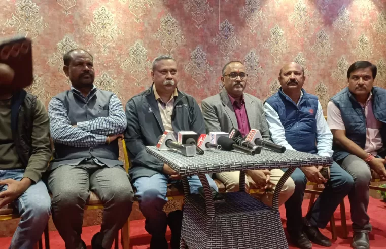 अजय तिर्की बोले-बृहस्पति सिंह ने भाजपा से पैसा लिए: जमीन हड़पने का भी आरोप लगाया, कहा- उन्हें सुर्खियों में बने रहने की आदत