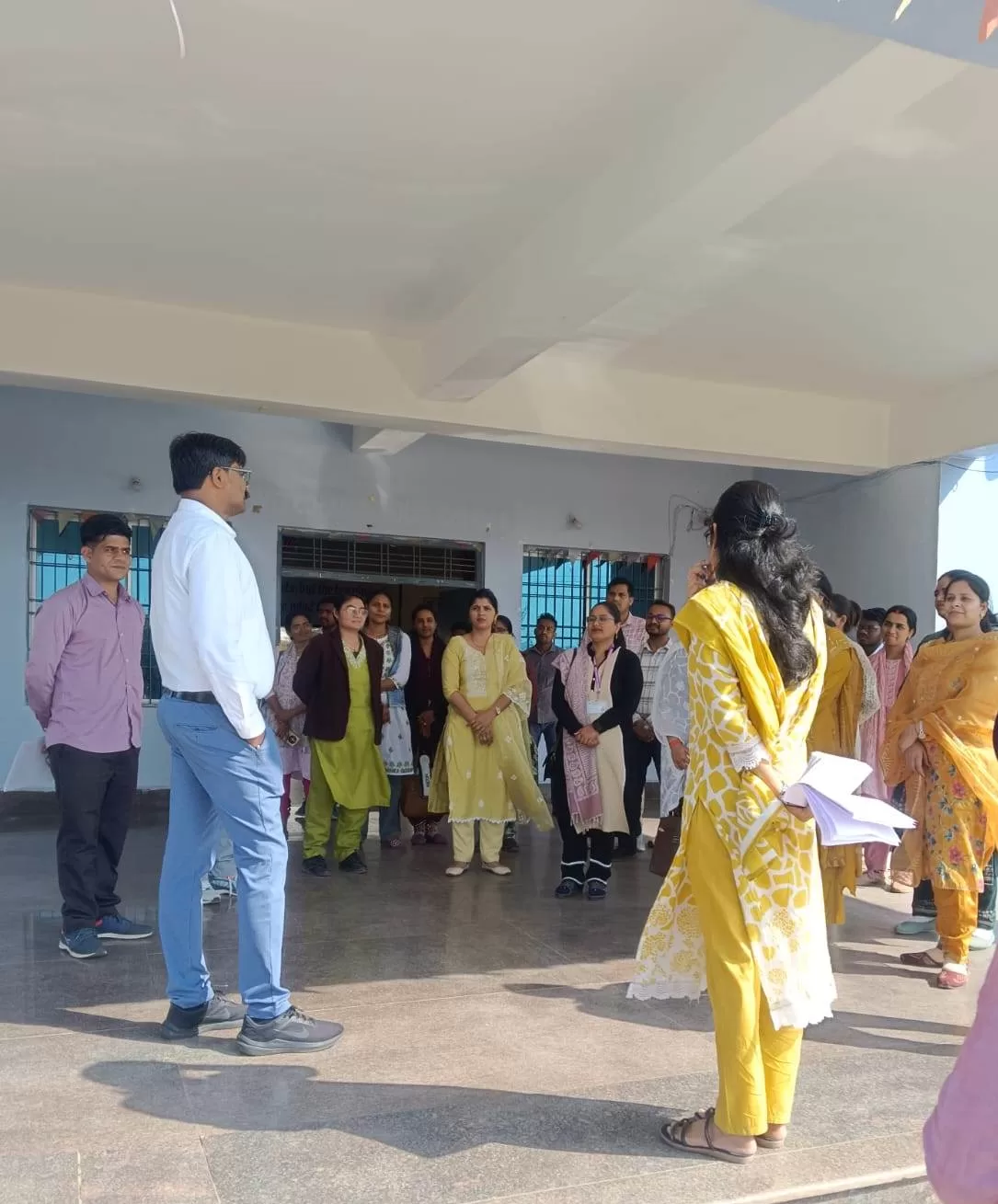 कलेक्टर पीएमश्री एकलव्य आदर्श आवासीय विद्यालय का ने किया आकस्मिक निरीक्षण