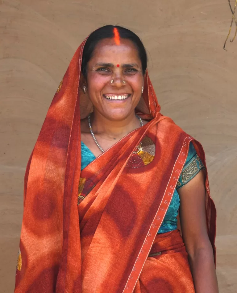 महतारी वंदन योजना से मिल रहा महिलाओं को आर्थिक संबल